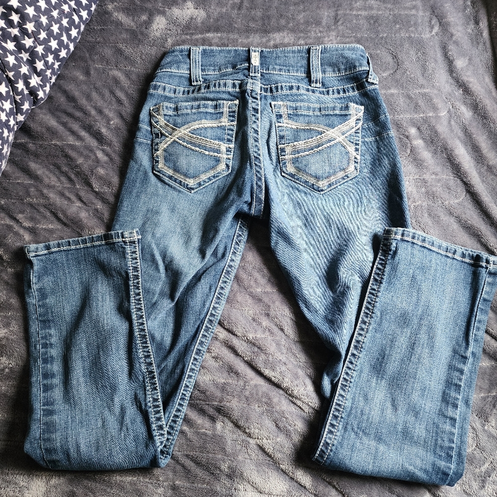 Ariat jeans 28 mid rise straight leg